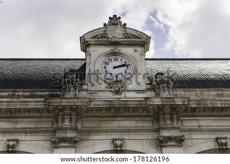 clock of gare de Bordeaux st jean, France