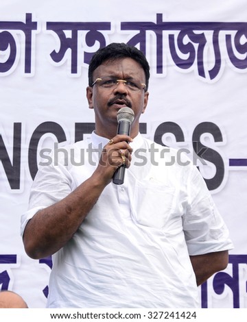 West Bengal Minister for Urban Development and the Minister for Municipal Affairs and TMC leader Firhad Hakim addresses TMC supporter in a rally on October 06, 2015 in Calcutta, India.