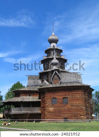 Travel in Russia. The Golden Ring. Suzdal. Museum of wooden architecture