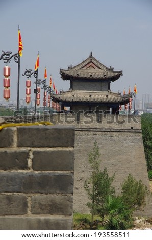 Xi \'an ancient city wall, is the world famous ancient buildings