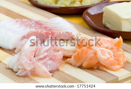 Recipe 5. Filling: several varieties of fish, cut, (series)