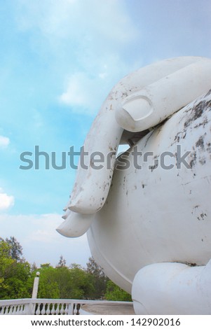 the white giant hand of buddist
