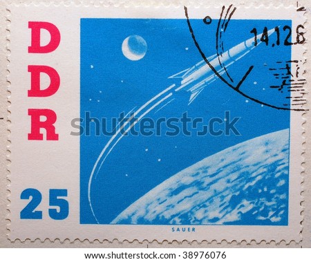 ESAT GERMANY - CIRCA 1960: A stamp printed in East Germany shows image of a rocket, series, circa 1960