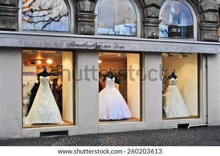 MAINZ,GERMANY-FEB 21:brides shop at night on February 21,2015 in Mainz,Germany.