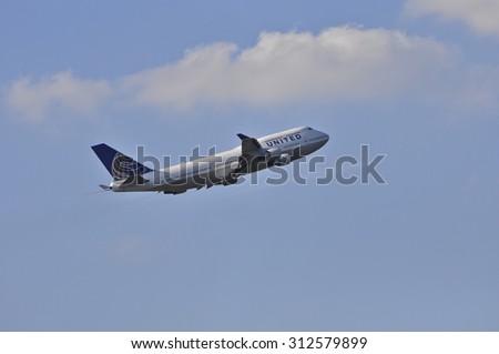 FRANKFURT,GERMANY-AUG 21:airplane of United Airlines above the Frankfurt airport on August 21,2015 in Frankfurt,Germany.Is a major American airline carrier headquartered in Chicago, Illinois.