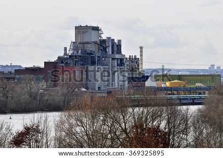 Panoramic views of the Chemical Plant Factory.