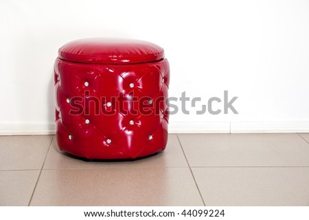 NEW RED LEATHER ROUND PADDED FOOT STOOL OTTOMAN
