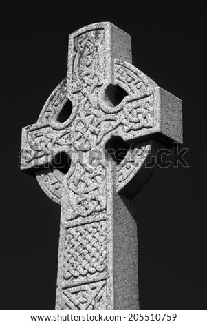 Black and white image of a Celtic cross.