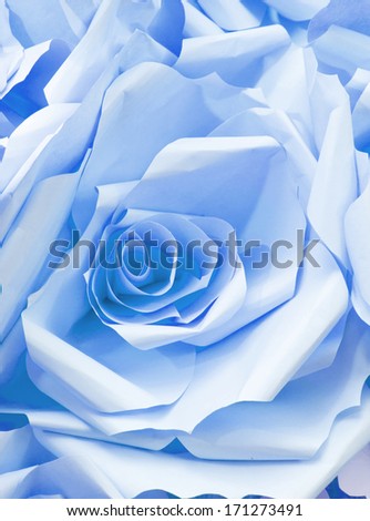 fake blue rose by papercraft