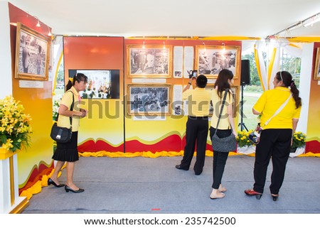 SURATTHANI, THAILAND - DECEMBER 5 : Unidentified people in exhibition about King Bhumibol on December 5, 2014 in Suratthani, Thailand. King Bhumibol is respected and revered by most Thais.