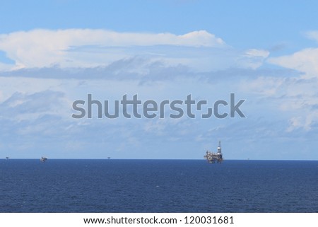 Offshore drilling rig and platforms in the offshore oil gas field
