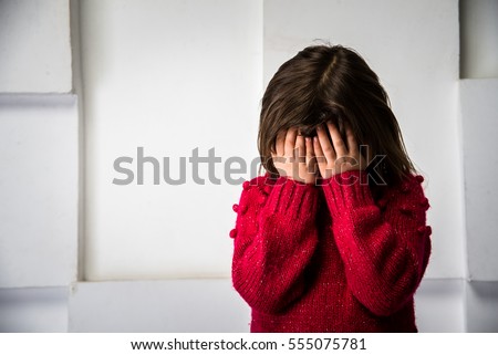 girl praying, crying, hopelessness, despair, prayer.