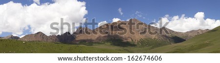 the mountain in Tibet Plateau