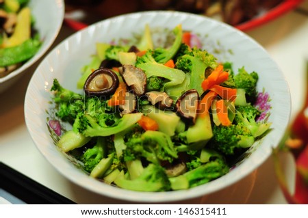 Healthy stir fried mixed vegetables dish