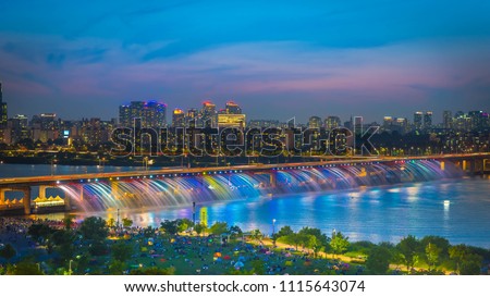 Seoulcity South Korea. Hangang River adn Rainbow founta in Seoul, South Korea.