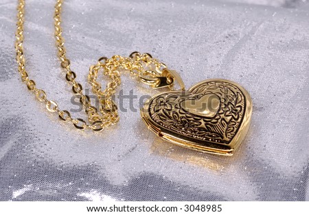 Photo of a Gold Heart Locket / Pendant