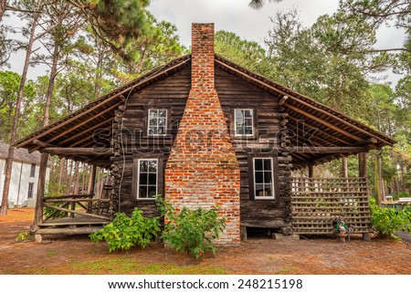 LARGO, FLORIDA - JANUARY 14, 2015 : McMullen-Coachman Log House in the Pinellas County Heritage Village. It is a typical Florida \