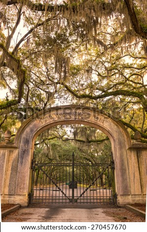 Entry gate to the Wormsloe Plantation Historic Site near Savannah, Georgia. Hdr processed.