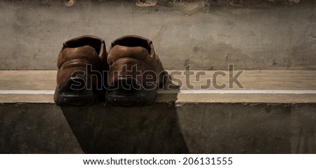man and women shoes. heartbroken concept split toning color images.