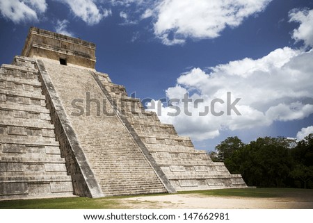 impressive Mayan arts and architecture in Mexico