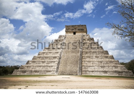 Holiday destination Yucatan Mexico Chichen Itza