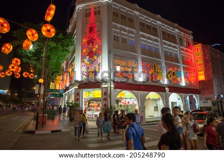 SINGAPORE - FEB 16,2014: Chinatown  on Feb 16, 2014 in Singapore. Chinatown singapore is central with regard to hotel,hostel and food for tourist.