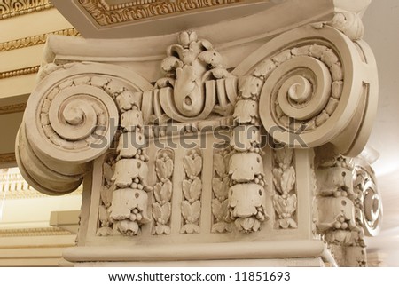 column top interior detail