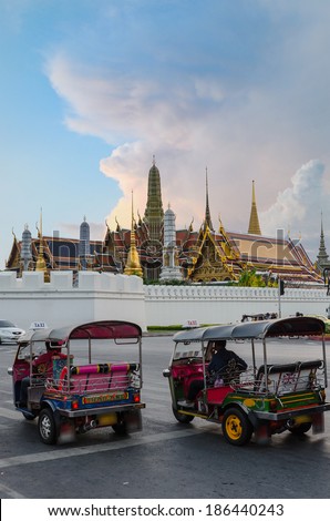 Tuk tuk for passenger cars. To go sightseeing in Bangkok