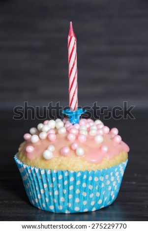 birthday muffin