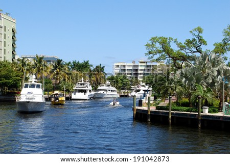 Yachts on the canal of Fort Lauderdale, Florida, USA / Boats on canal