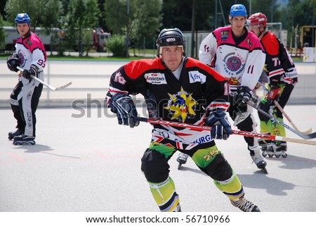 ZELL AM SEE, AUSRIA - AUG 4: IHC Roadrunners Zell am See vs. Heartbreakers Zell am See. Western conference finals of the austrian Inline-Hockey League on August 4, 2007 in Zell Am See, Austria