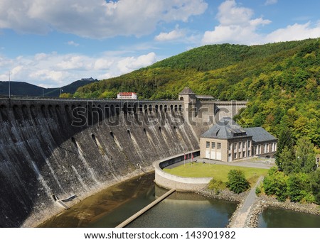 Dam of the Edersee with hydro electric power plant and castle waldeck
