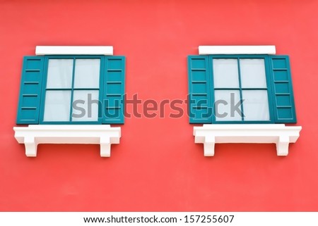 Window green on red wall