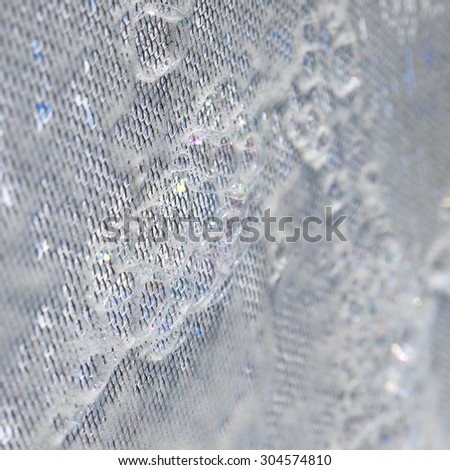 foam on mosquito wire screen