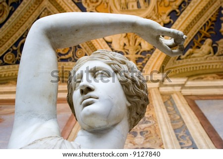 vatican museum statue