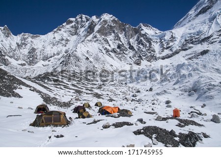 EVEREST BASE CAMP, NEPAL - CIRCA OCTOBER 2013: expedition at Everest Base Camp  circa October 2013 in Everest Base Camp.