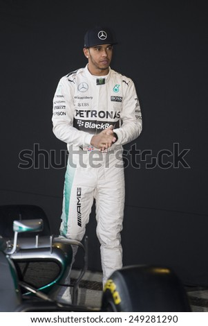 JEREZ DE LA FRONTERA, SPAIN - FEBRUARY 01: Lewis Hamilton, pilot of the team Mercedes in test Formula 1 in Circuito de Jerez on feb 01, 2015 in Jerez de la frontera