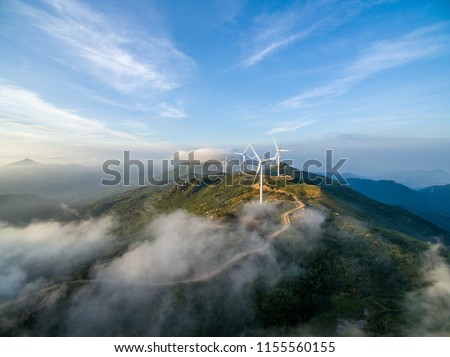 Wind turbines and wind power in Huashan, Jiangxi, and the sea of clouds.