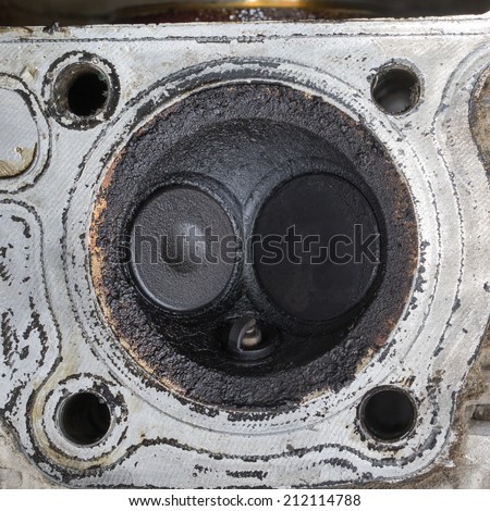 engine valves ,Worn out engine head with valves