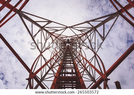 Structure of communication pole, vintage filter effect