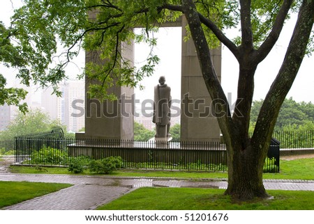 Prospect Terrace Park and Roger Williams statue