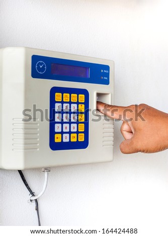 fingerprint and password lock in working time