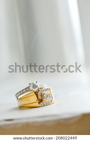 Ring newlyweds gold Ring diamond