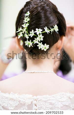 Bridal hair flower