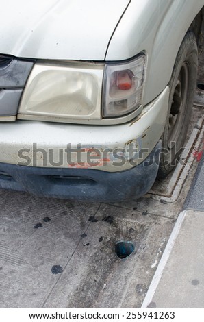 Front bumper break; Car accident
