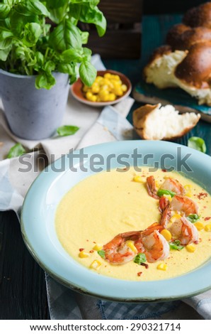 Creamy corn soup with srimps, sweet corn and chili