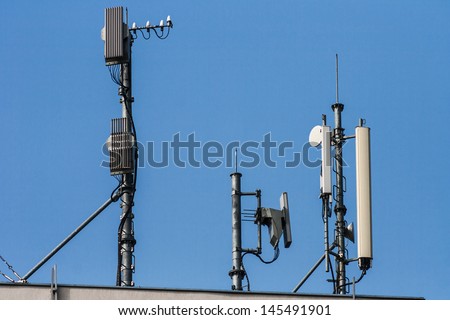 Antennas of cellular and communication systems