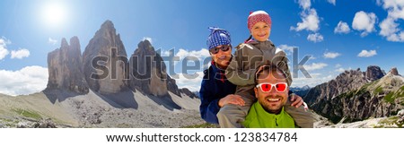 Family on hike, Tre Cime di Lavaredo - Dolomite - Italy