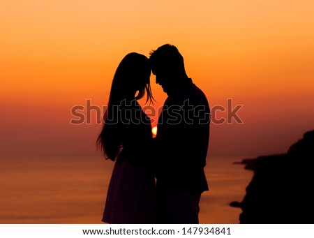 silhouette couple in love silhouette couple in love