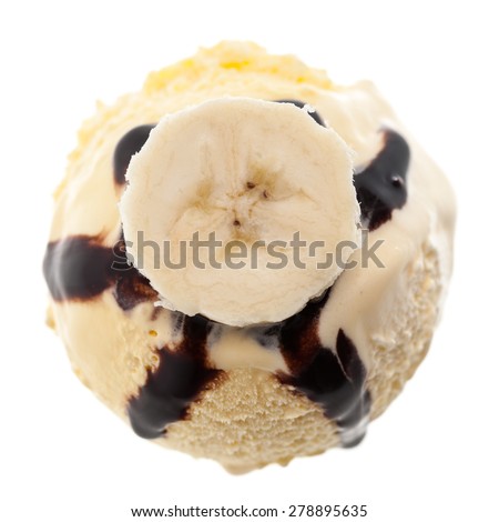 1 single banana ice cream scoop with chocolate sauce and banana slice isolated on white background